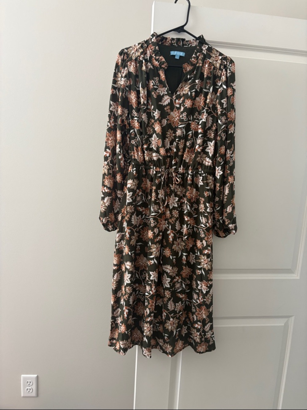 Draper James Black Floral Long Sleeve Tie-Waist Dress